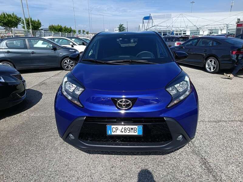 Usata Toyota Aygo X Trend 72 CV (52 kW) 2023 Blu/azzurro SUV