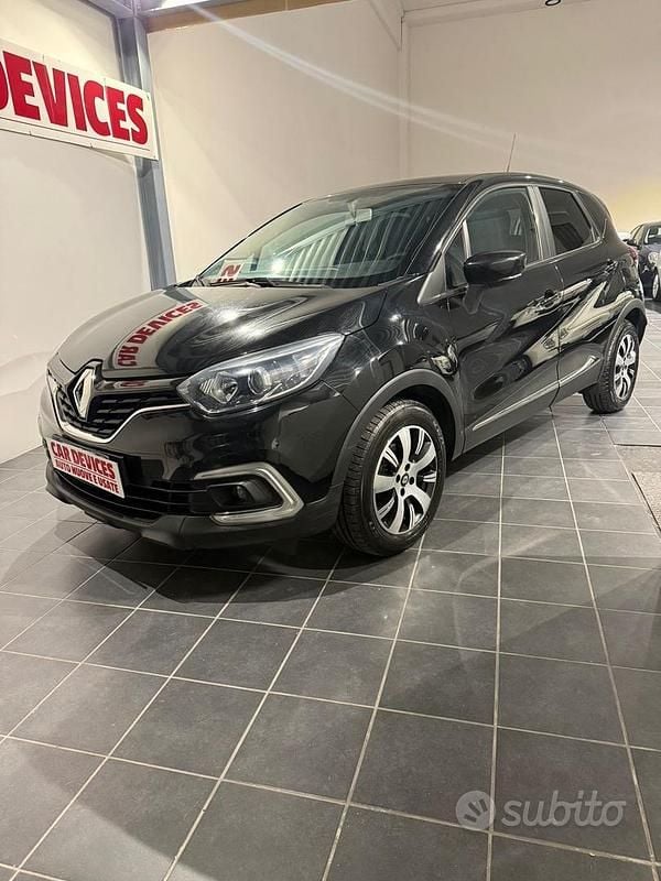 Usata Renault Captur 90 CV (66 kW) 2019 Nero SUV
