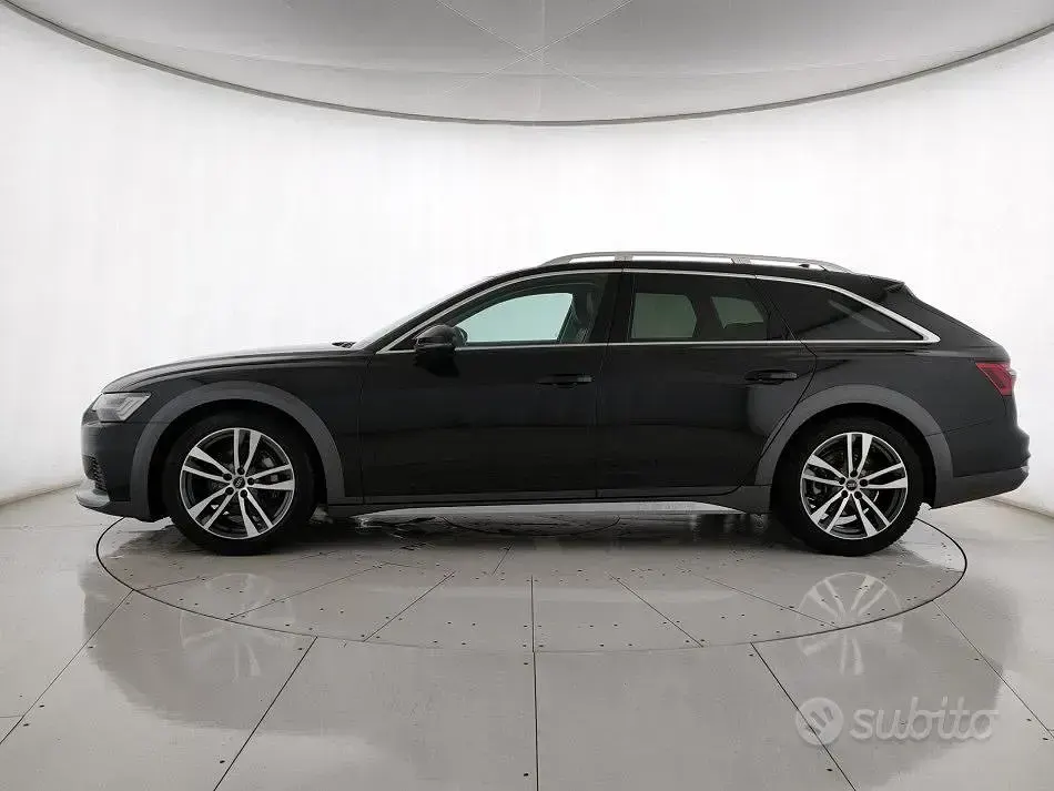 Usata Audi A6 Allroad Business 204 CV (150 kW) 2024 Nero Station wagon