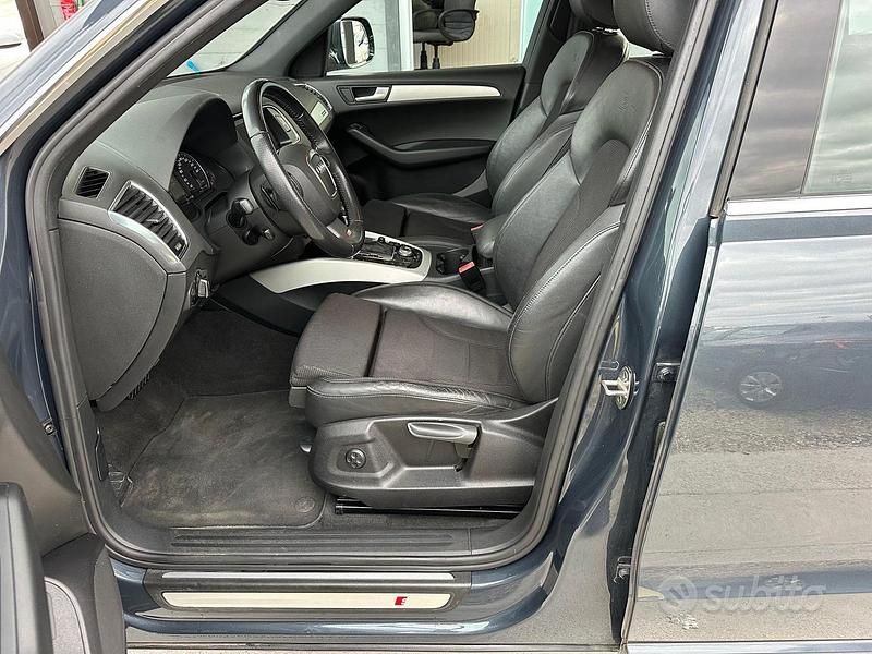 Usata Audi Q5 S-Line 170 CV (125 kW) 2011 Grigio SUV