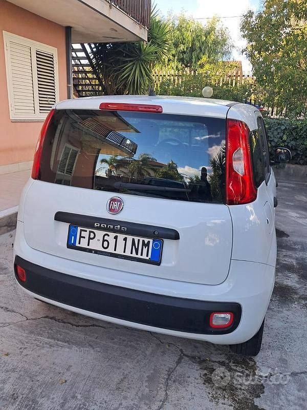 Usata Fiat Panda 80 CV (58 kW) 2018 Bianco Utilitaria