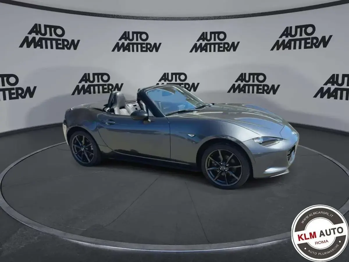 Usata Mazda MX5 Exclusive 160 CV (117 kW) 2016 Grigio scuro Cabrio