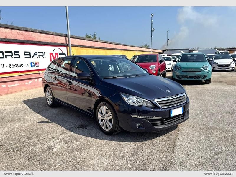 Usata Peugeot 308 SW Business-Line 116 CV (85 kW) 2015 Blu Station wagon