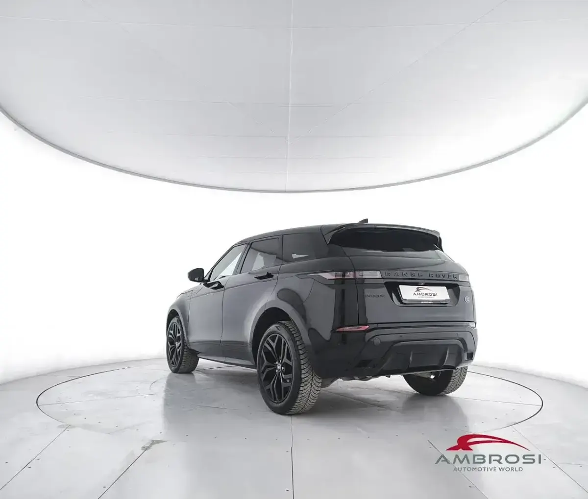 Usata Land Rover Range Rover evoque R-Dynamic 163 CV (119 kW) 2022 Nero SUV