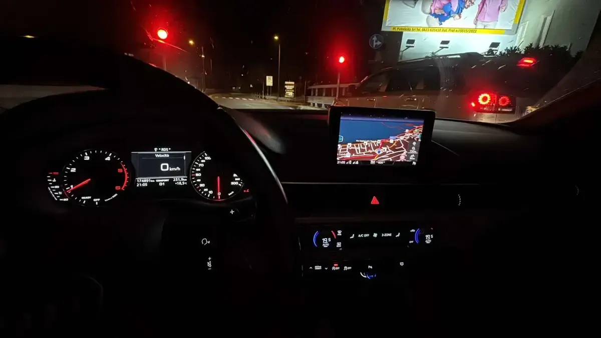 Usata Audi A4 Business 150 CV (110 kW) 2018 Station wagon