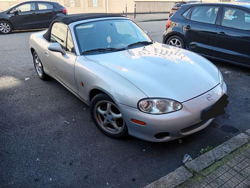 Usata 2006 Mazda MX5 Cabrio | 8000 € (Buon prezzo) - Immagine 1/4