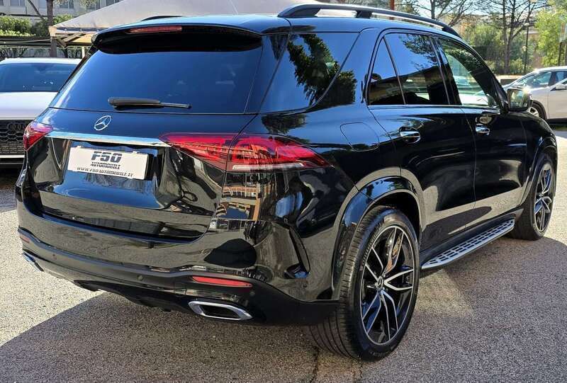 Usata Mercedes GLE400 Premium Plus 330 CV (242 kW) 2021 Nero SUV