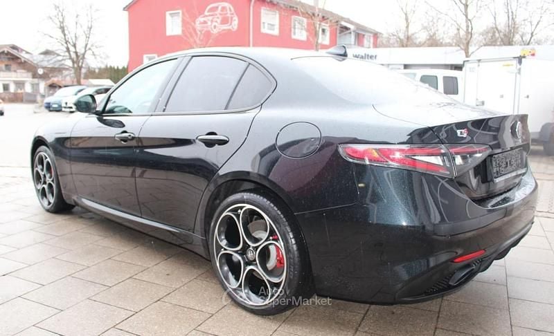 Usata Alfa Romeo Giulia Competizione 280 CV (205 kW) 2023 Nero Berlina