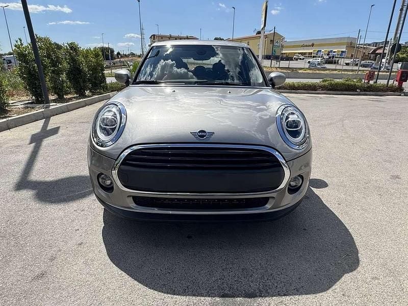 Usata Mini ONE 75 CV (55 kW) 2020 Utilitaria