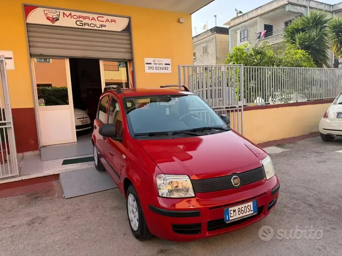 Begagnad Fiat Panda Pop 69 HK (50 kW) 2012 Röd Halvkombi