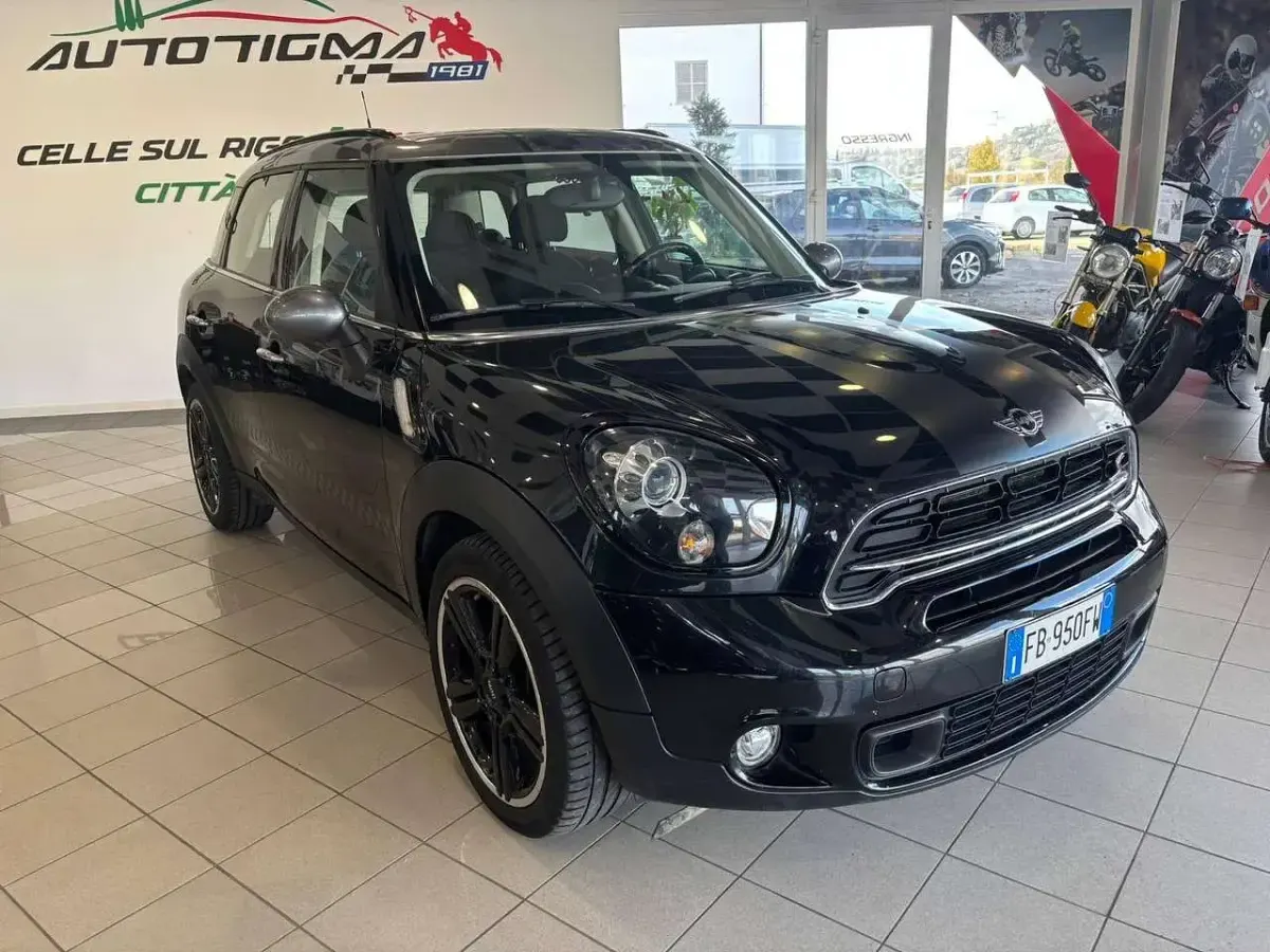 Usata Mini Cooper SD Countryman 143 CV (105 kW) 2015 Nero SUV