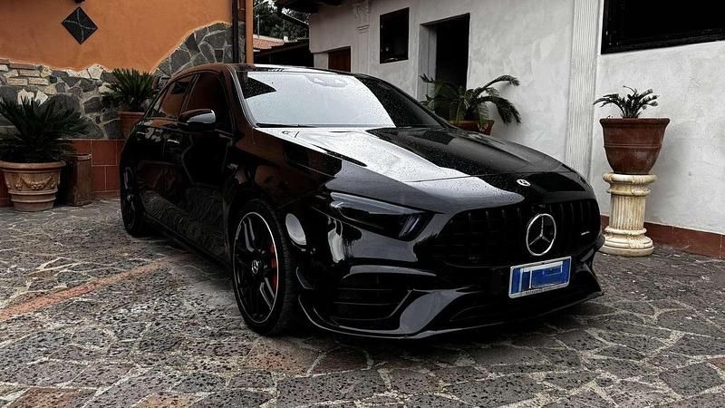 Usata Mercedes A45 AMG AMG 421 CV (309 kW) 2022 Nero Berlina