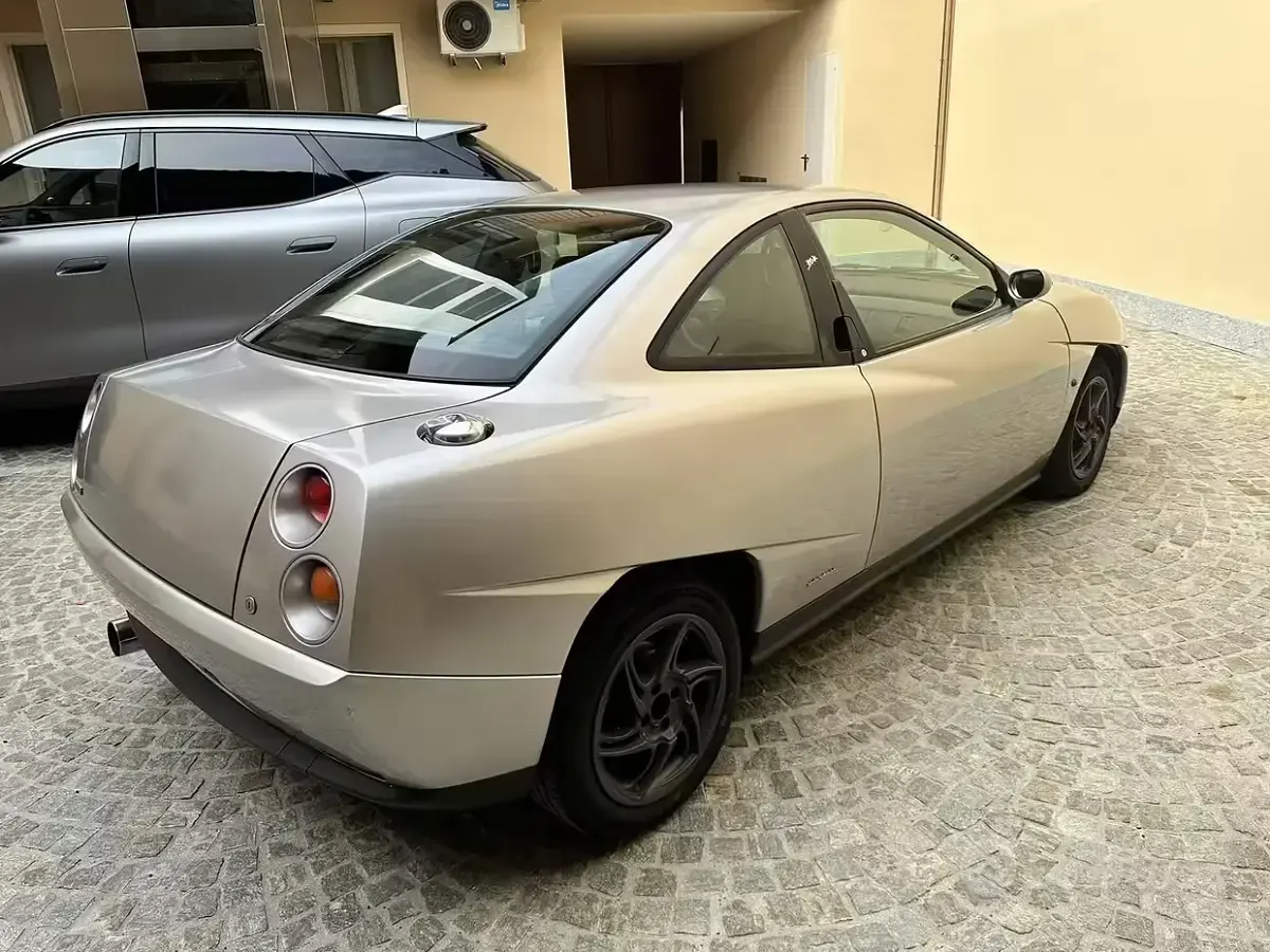 Usata Fiat Coupé 131 CV (96 kW) 1999 Grigio Coupé