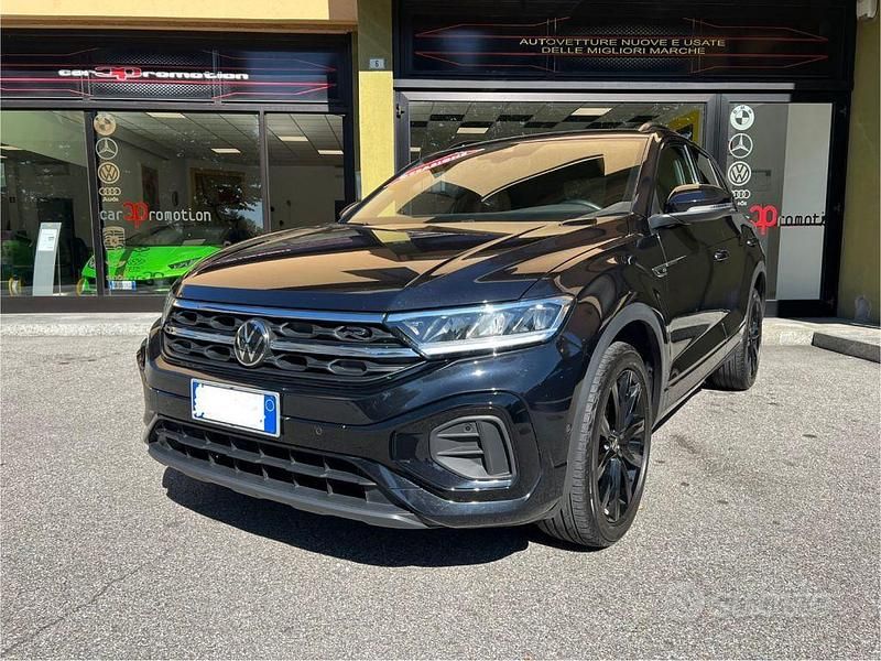 Nero(met.) Usata 2022 VW T-Roc R-line SUV | 25.800 € (Molto cara) - Immagine 1/4