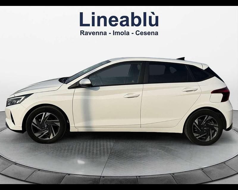 Usata Hyundai i20 83 CV (61 kW) 2022 Bianco Utilitaria