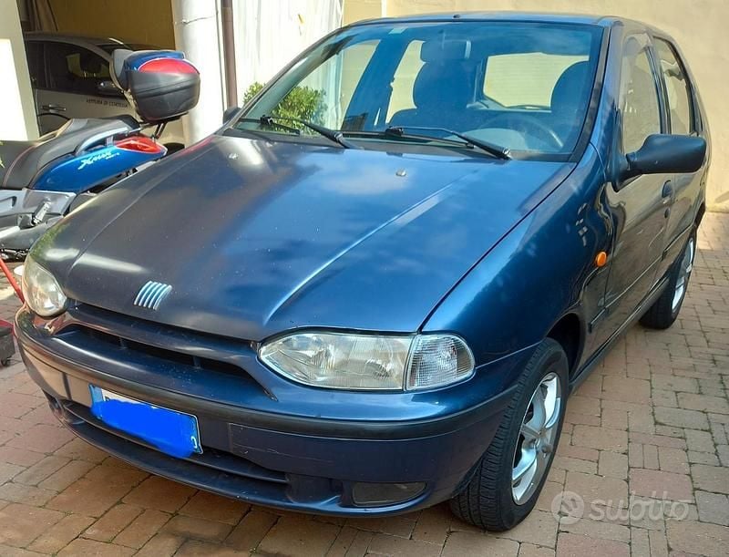 Usata Fiat Palio 2000 Blu Berlina