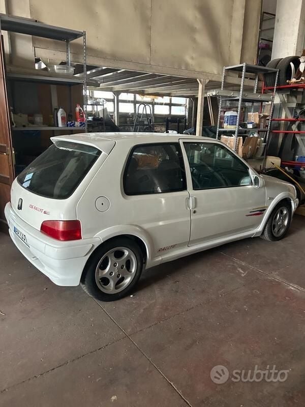 Usata 1999 Peugeot 106 Due volumi | 11.000 € (Ottimo prezzo) - Immagine 1/4