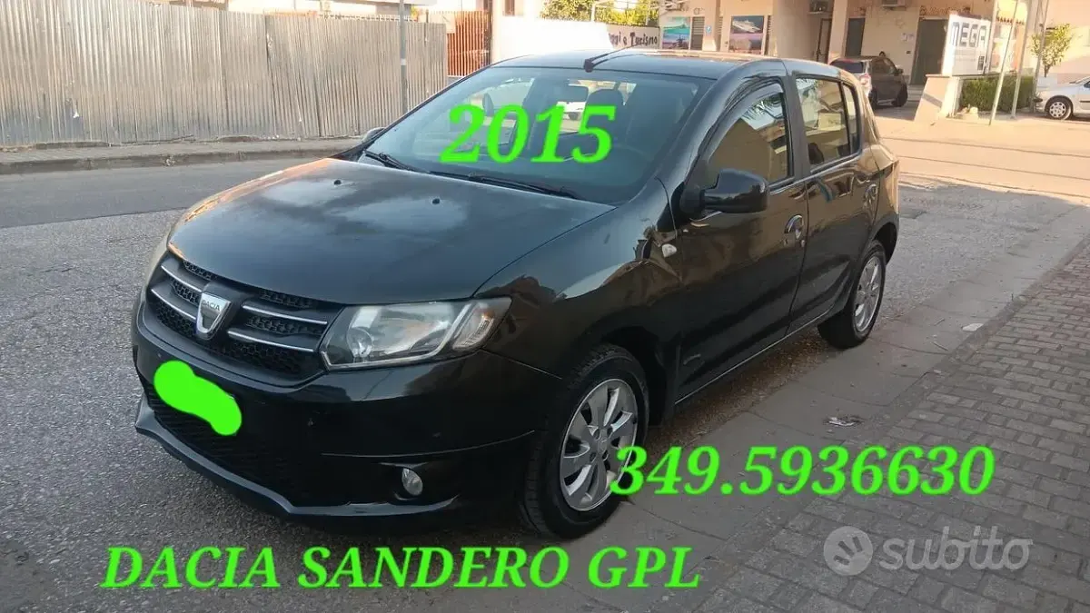 Usata Dacia Sandero 72 CV (52 kW) 2015 Nero Berlina