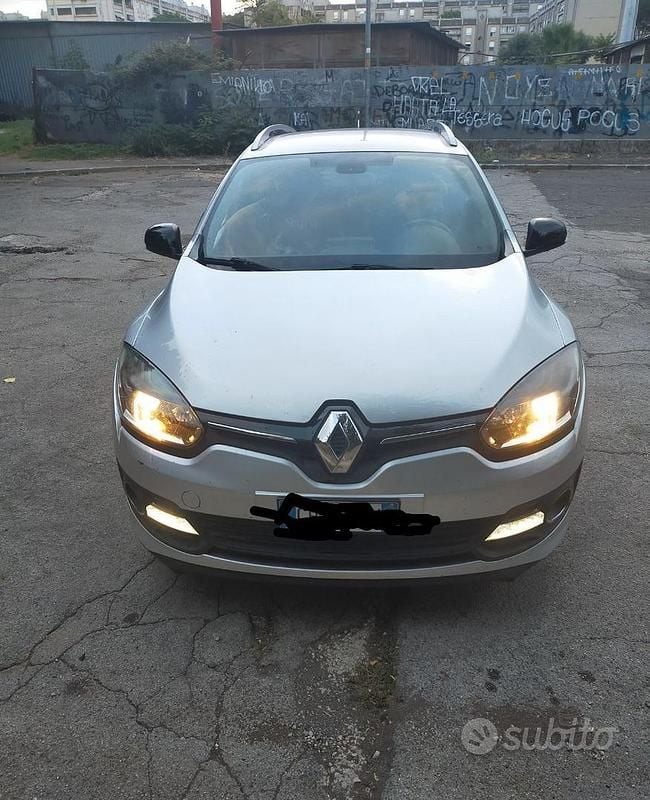 Usata Renault Mégane GrandTour 110 CV (80 kW) 2016 Grigio Station wagon