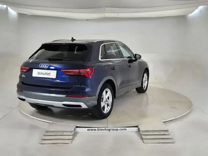 Usata Audi Q3 Advanced 150 CV (110 kW) 2023 Blu SUV