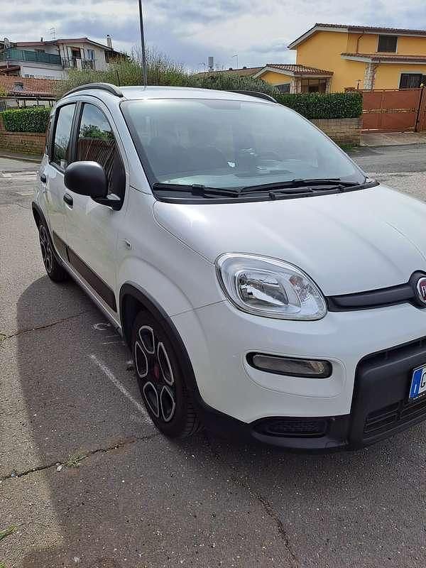 Usata Fiat Panda City Life 69 CV (50 kW) 2022 Bianco Utilitaria