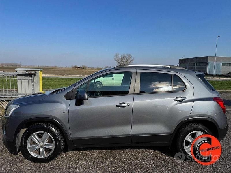 Usata Chevrolet Trax LS 116 CV (85 kW) 2013 Grigio metallizzato SUV