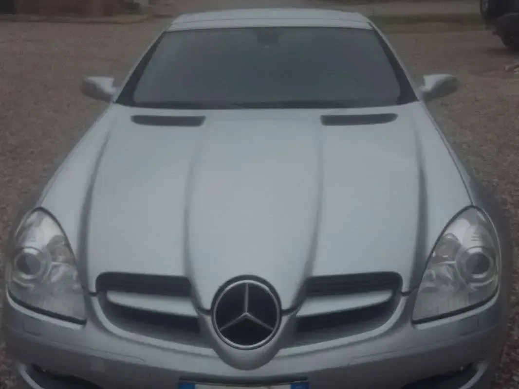 Usata Mercedes SLK200 163 CV (119 kW) 2004 Argento Cabrio