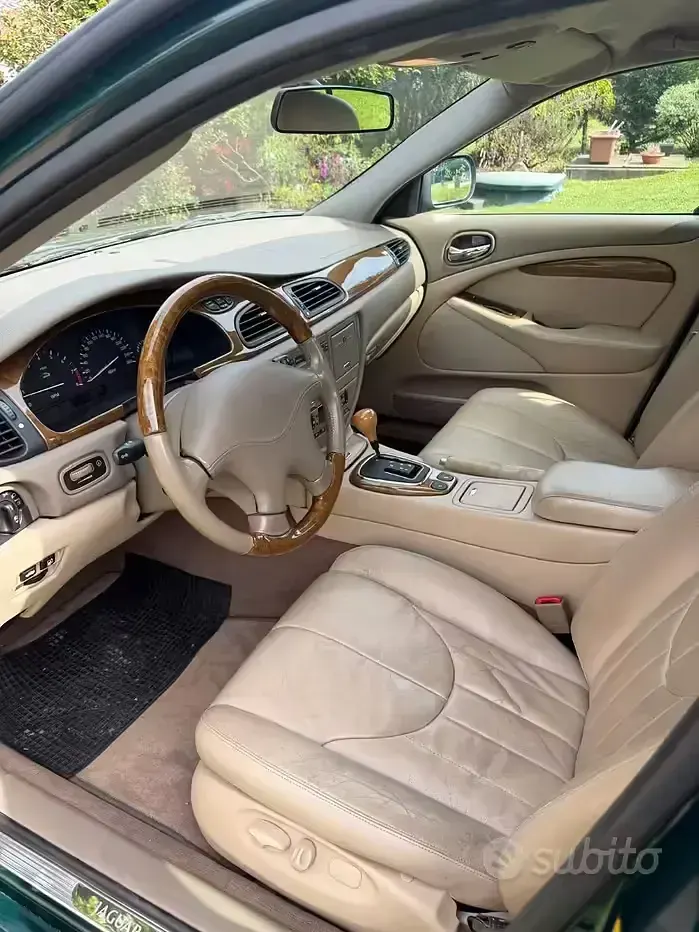 Usata Jaguar S-Type S 238 CV (175 kW) 1999 Verde Berlina