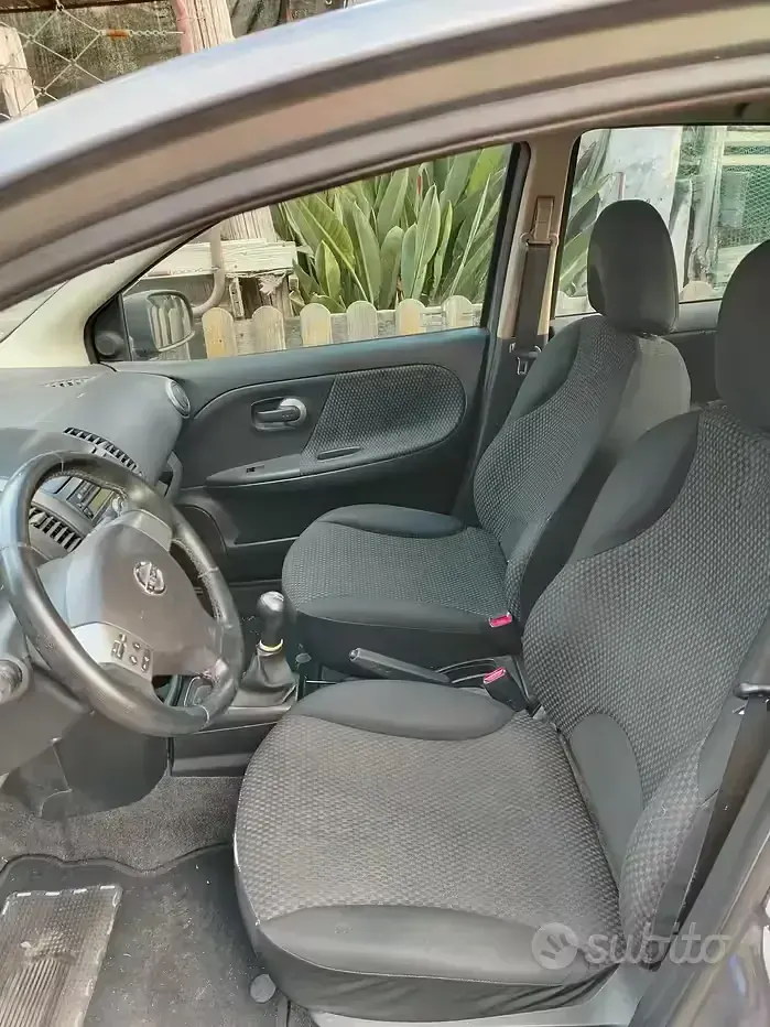 Usata Nissan Note 86 CV (63 kW) 2009 Grigio Utilitaria