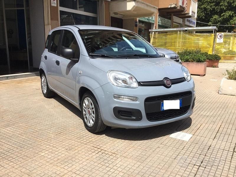 Usata Fiat Panda S 69 CV (50 kW) 2022 Grigio Berlina