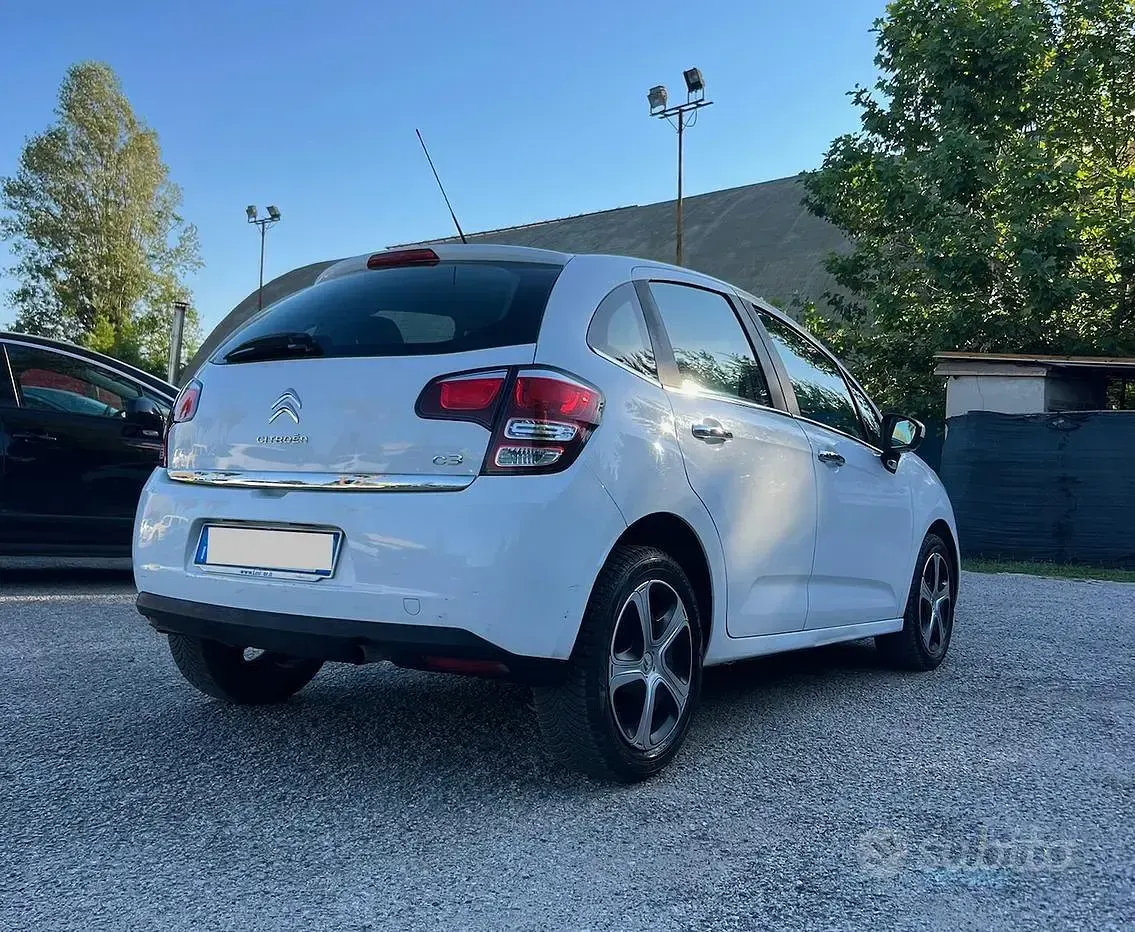 Usata Citroën C3 82 CV (60 kW) 2016 Bianco Utilitaria