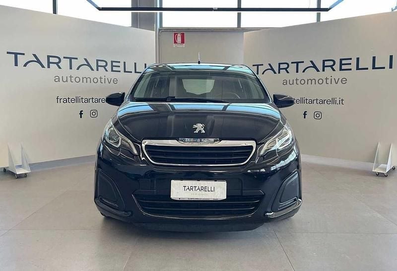 Usata Peugeot 108 Active 72 CV (52 kW) 2021 Nero Utilitaria