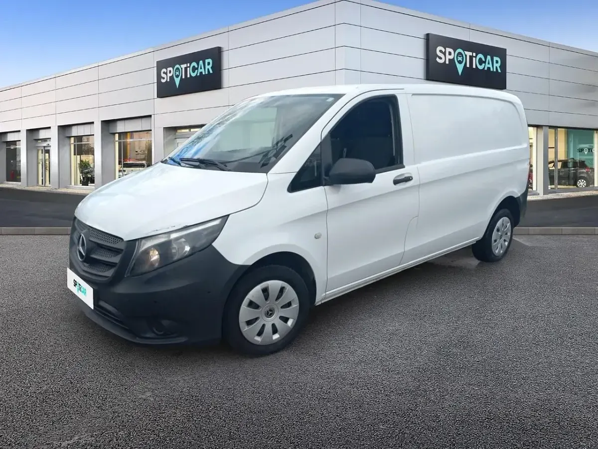 Usata Mercedes Vito 136 CV (100 kW) 2021 Bianco Furgone