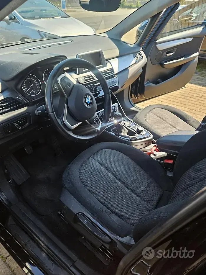 Usata BMW 214 Active Tourer 95 CV (69 kW) 2016 Nero Monovolume