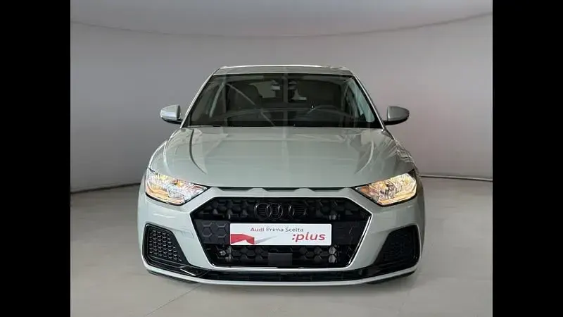 Occasion Audi A1 Sportback Business 116 ch (85 kW) 2025 Gris Citadine