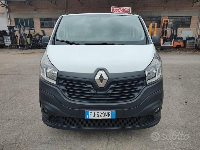 Usata Renault Trafic 145 CV (106 kW) 2017 Bianco Monovolume