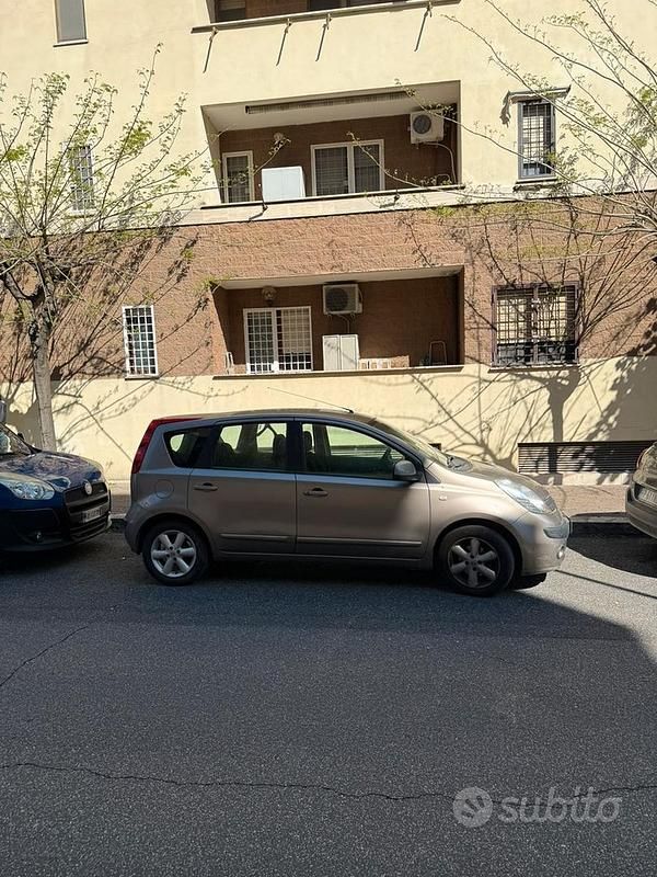 Usata Nissan Note 88 CV (64 kW) 2006 Utilitaria