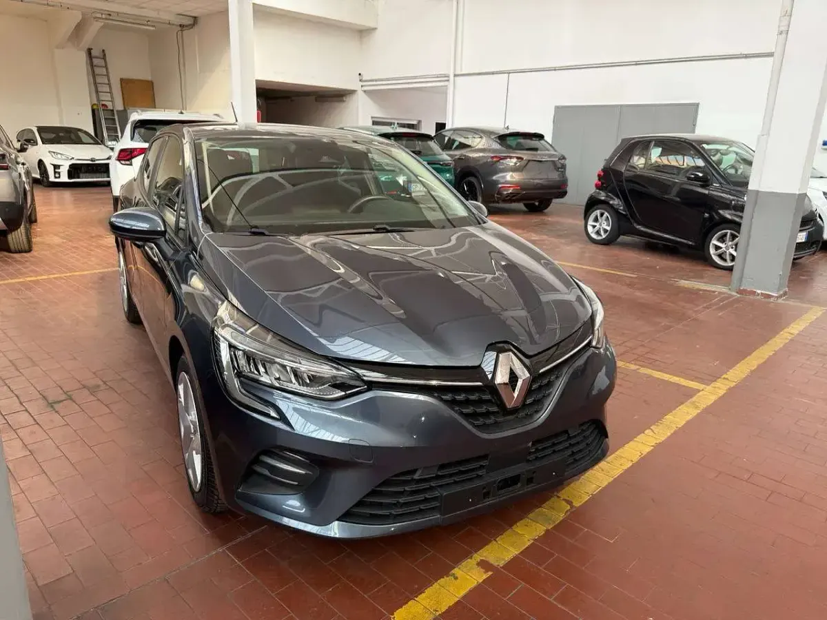 Usata Renault Clio V Zen 91 CV (66 kW) 2021 Other Berlina