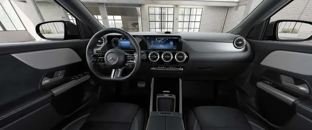 Nouvelle Mercedes GLA200 AMG line 150 ch (110 kW) 2026 Gris SUV