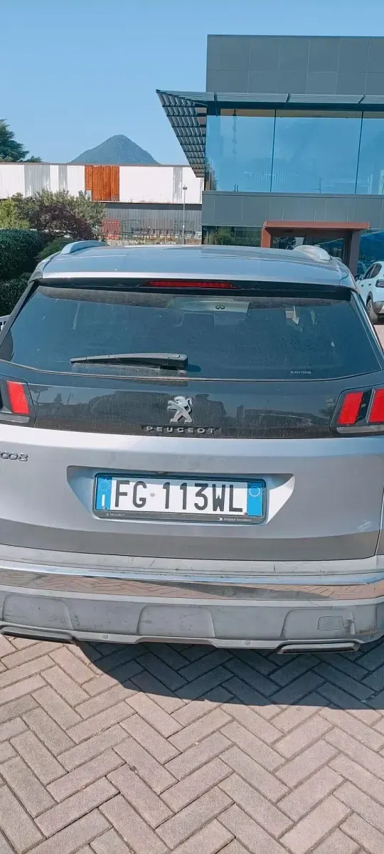 Usata Peugeot 3008 120 CV (88 kW) 2017 Bianco SUV