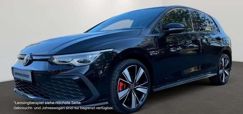 Nero Usata 2021 VW Golf VIII GTE Tre volumi | 24.800 € (Buon prezzo) - Immagine 1/4