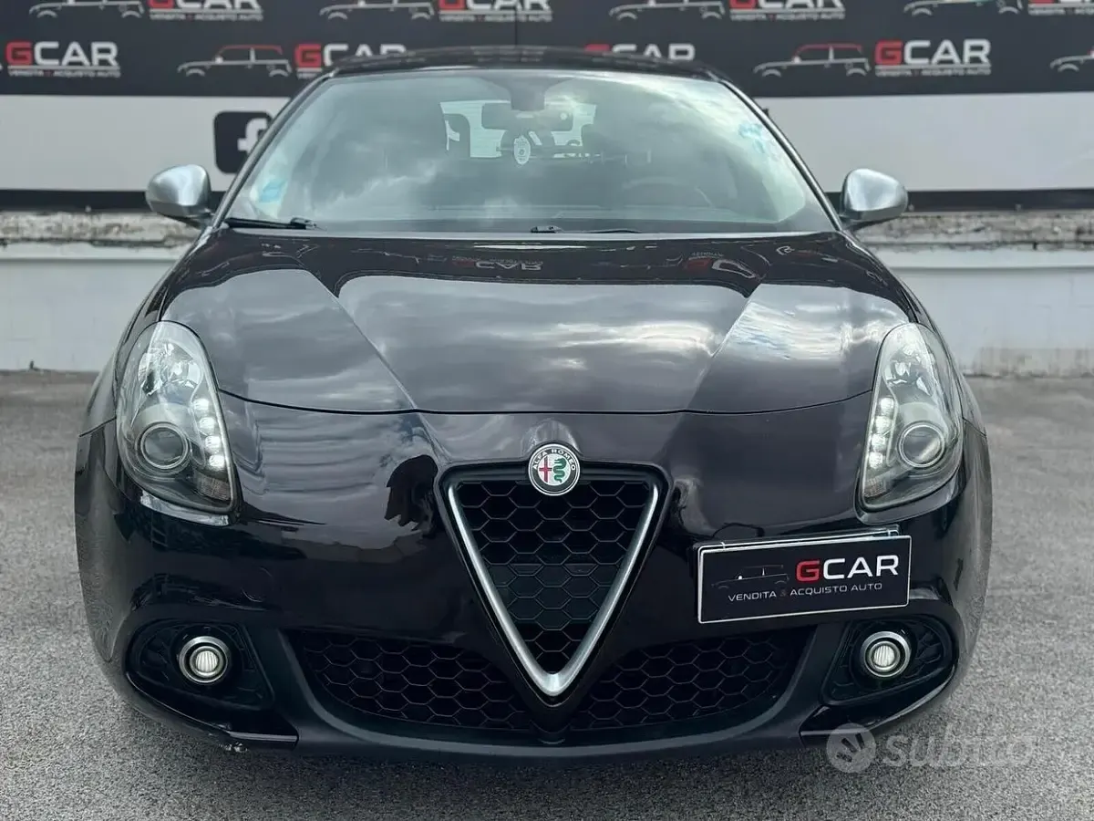 Usata Alfa Romeo Giulietta Super 120 CV (88 kW) 2017 Nero Utilitaria