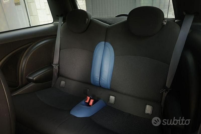 Usata Mini Cooper S Salt 175 CV (128 kW) 2007 Grigio Utilitaria