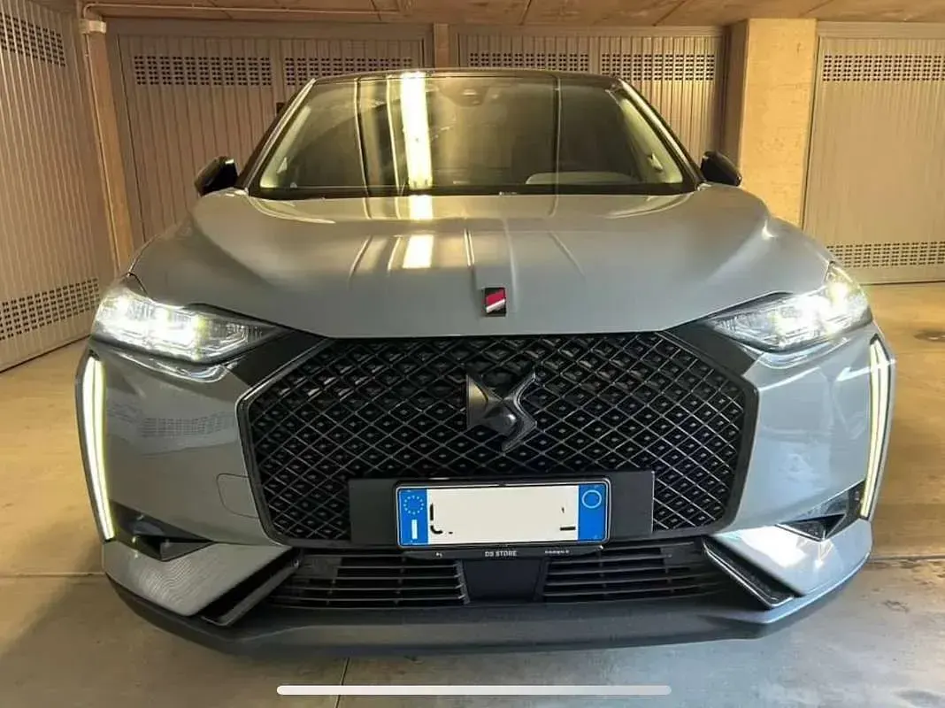 Usata DS Automobiles DS3 Crossback Performance 101 CV (74 kW) 2023 Grigio SUV