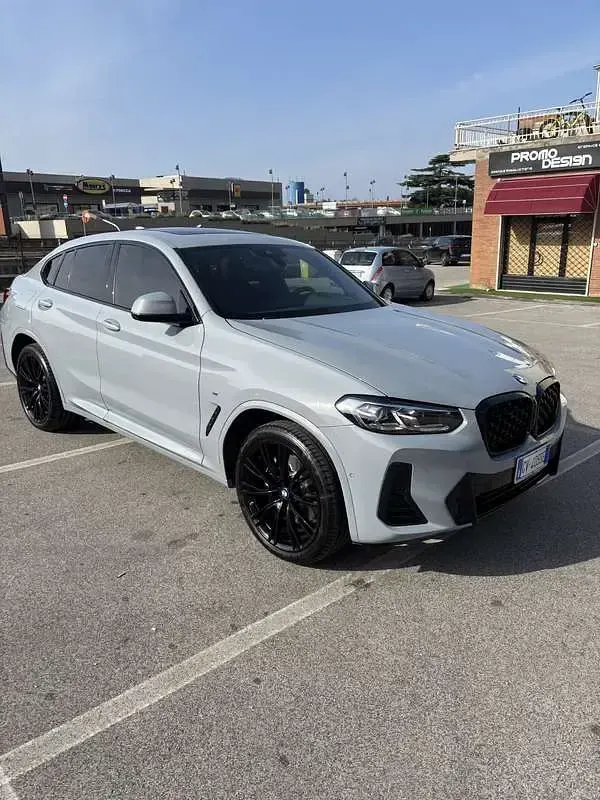 Usata BMW X4 M Sport 252 CV (185 kW) 2024 SUV