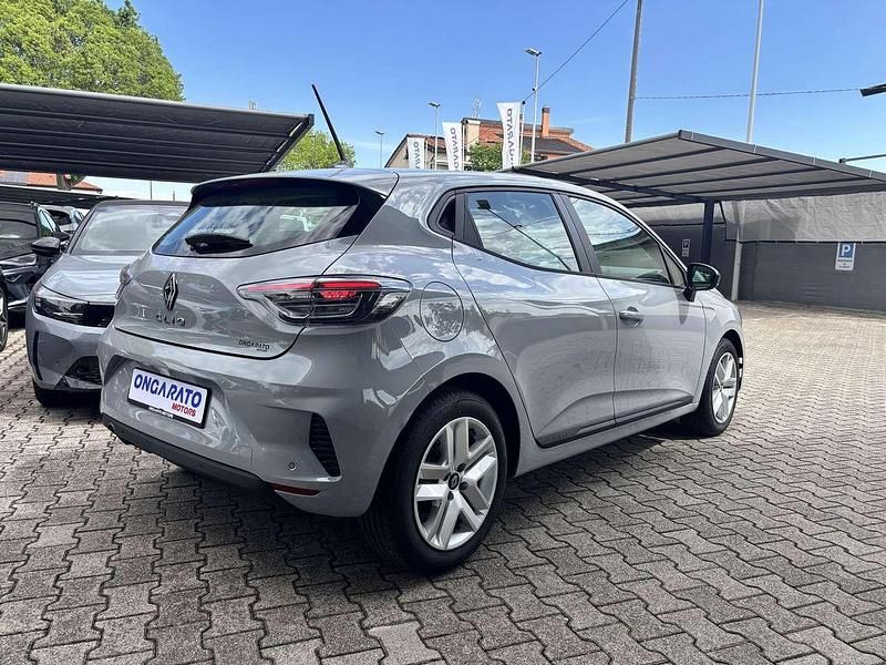 Nuova Renault Clio V Evolution 101 CV (74 kW) 2025 Grigio Utilitaria