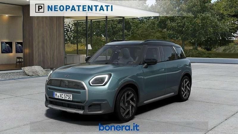 Usata Mini Cooper S Countryman Favoured 150 kW (204 CV) 2025 Smokey green SUV