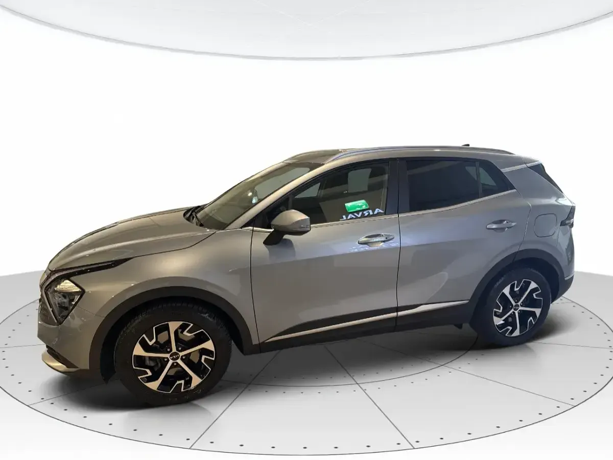 Usata Kia Sportage Style 136 CV (100 kW) 2022 Argento SUV