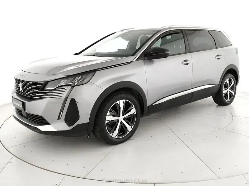 Usata Peugeot 5008 Allure 131 CV (96 kW) 2023 SUV
