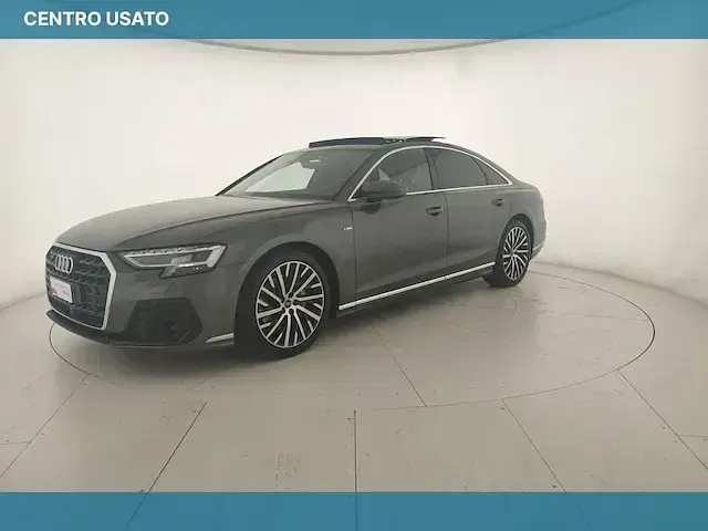 Usata Audi A8 Ambiente 286 CV (210 kW) 2024 Berlina